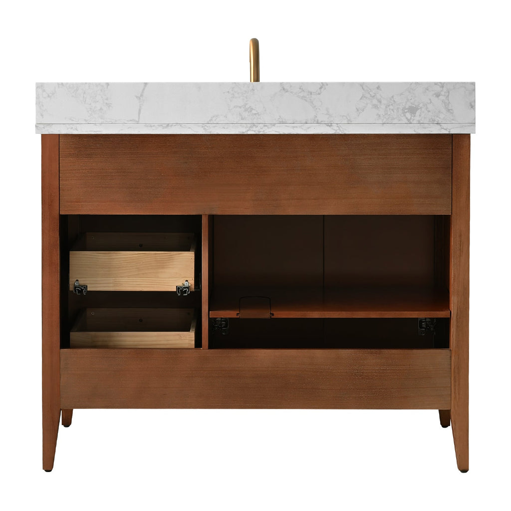 Linear Walnut / Golden Brushed
