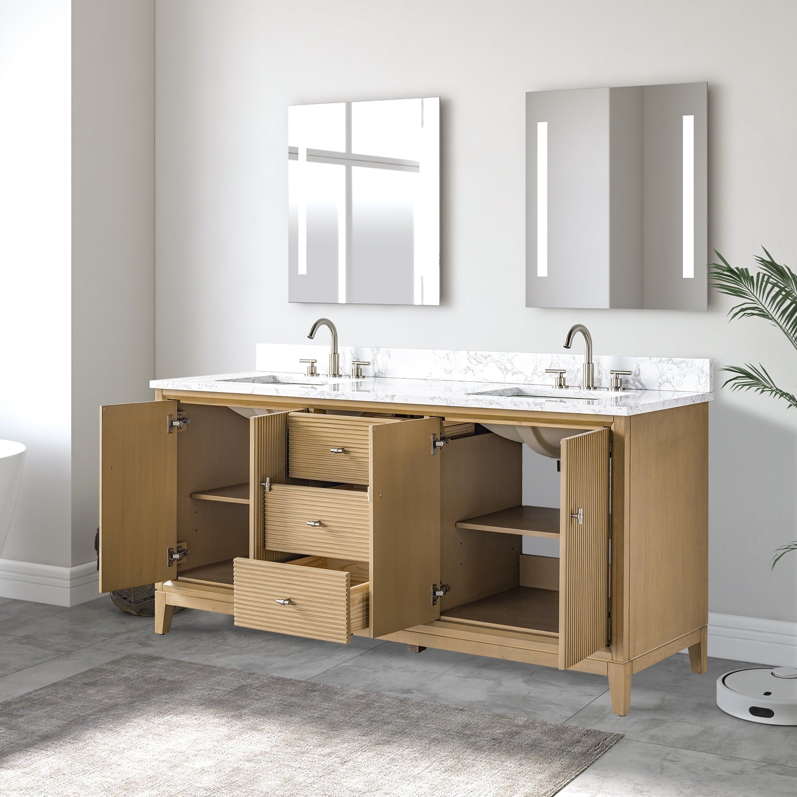 Linear Natural Oak / Brushed Nickel