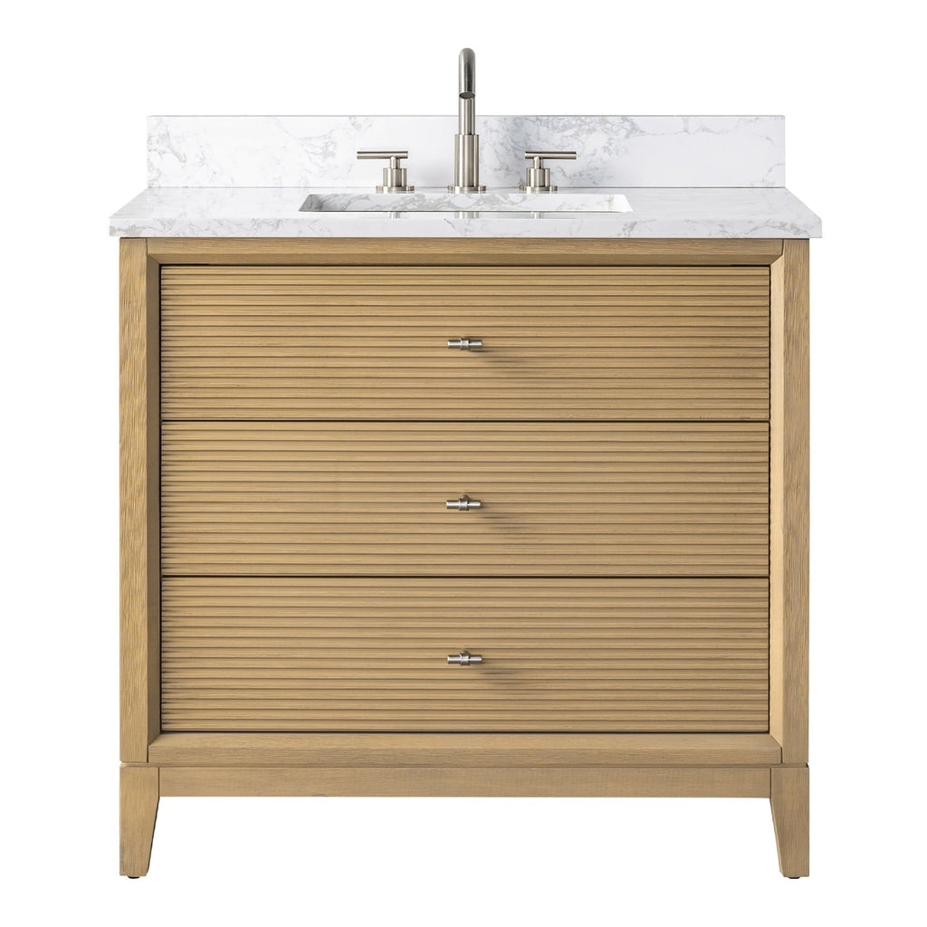 Linear Natural Oak / Brushed Nickel