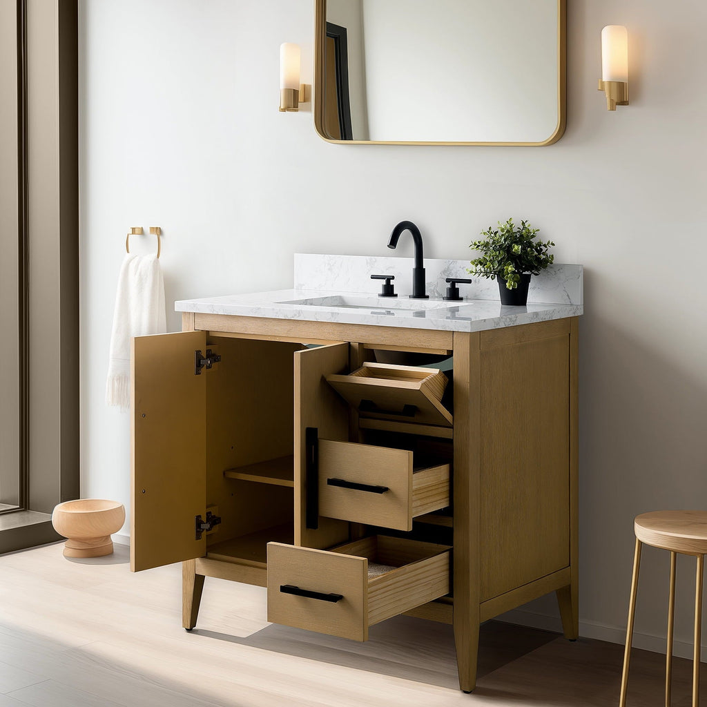 Natural Oak / Matte Black