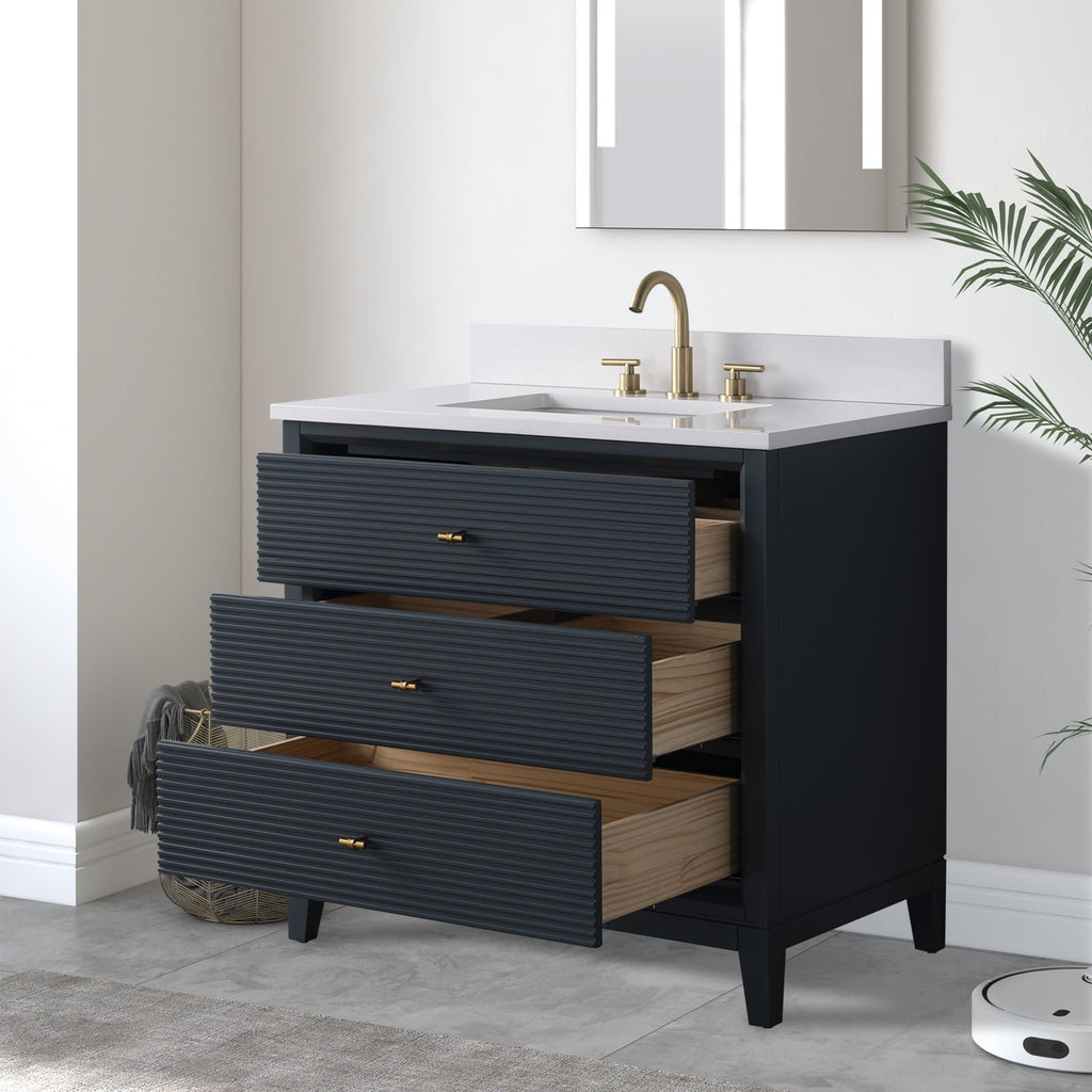 Linear Vintage Spruce Blue / Brushed Nickel