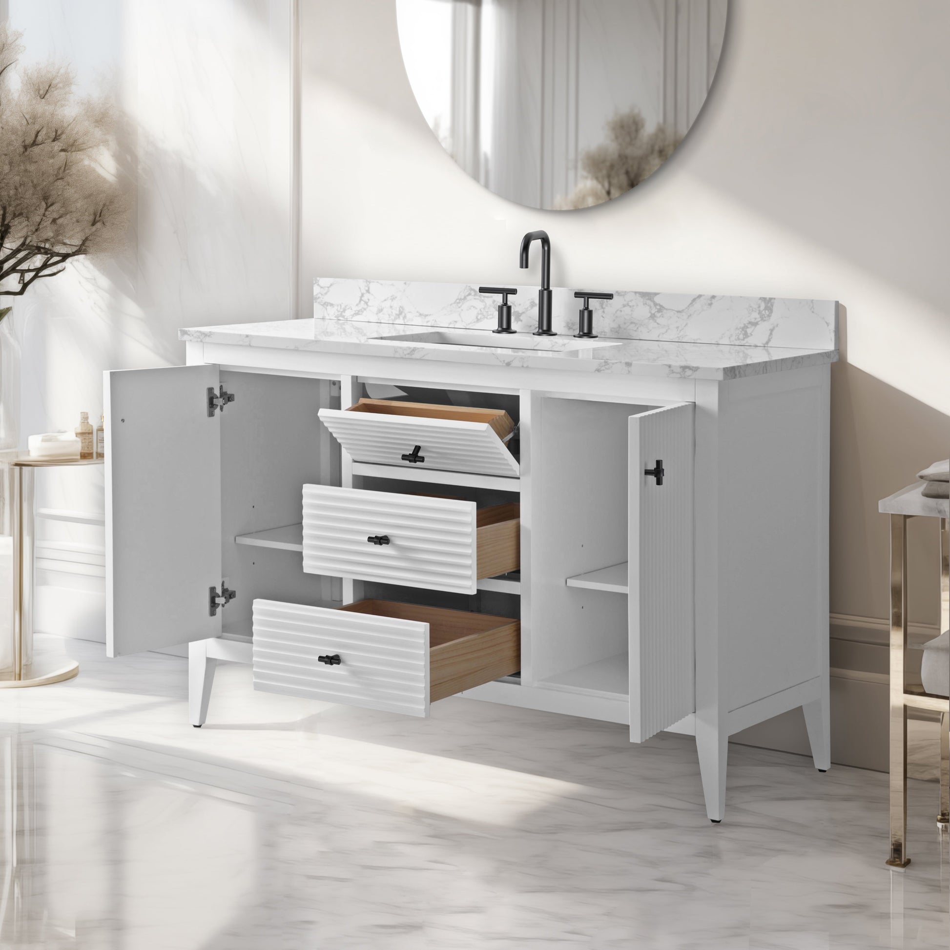 Linear White / Matte Black