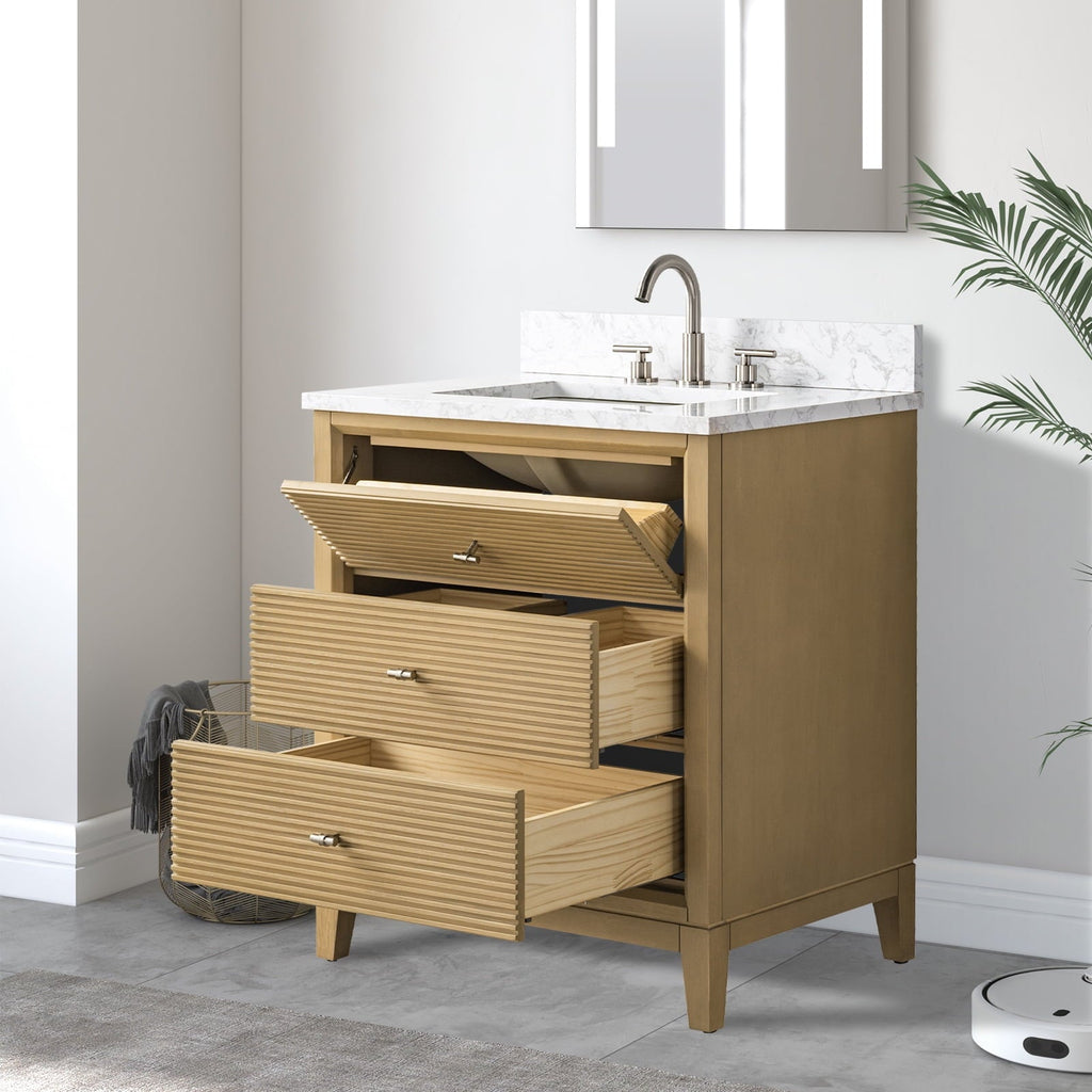 Linear Natural Oak / Brushed Nickel