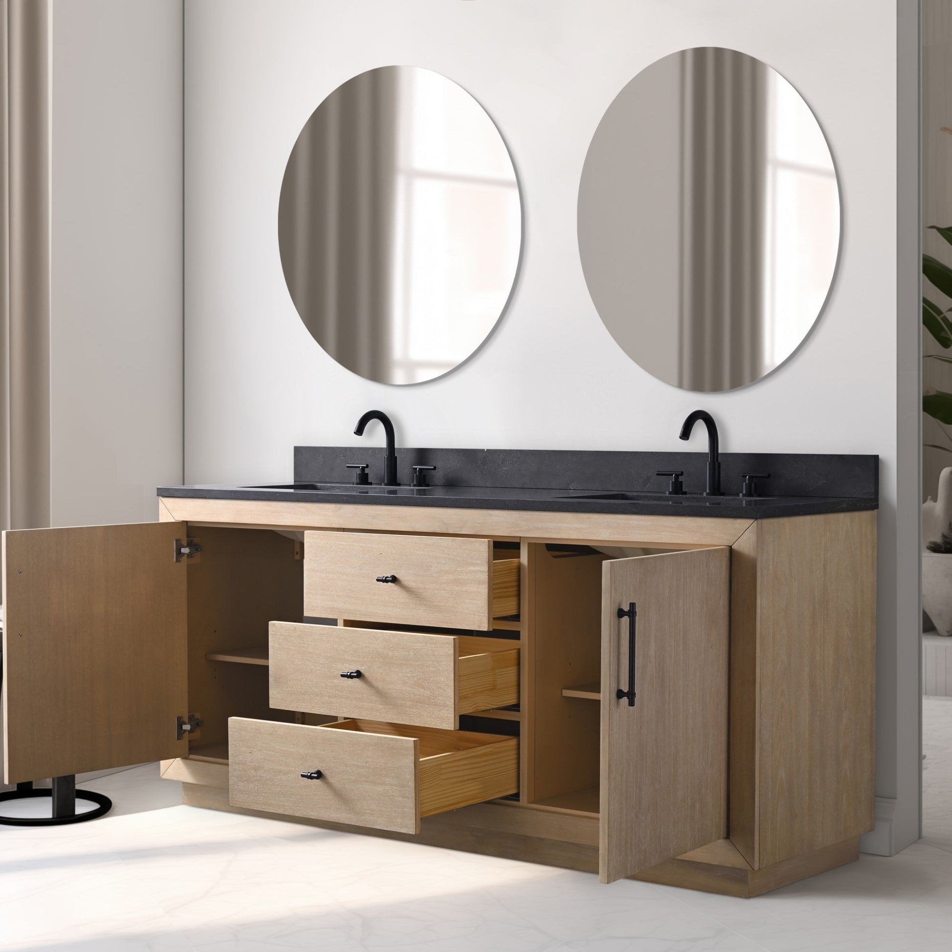 Light Wheat / Black Limestone