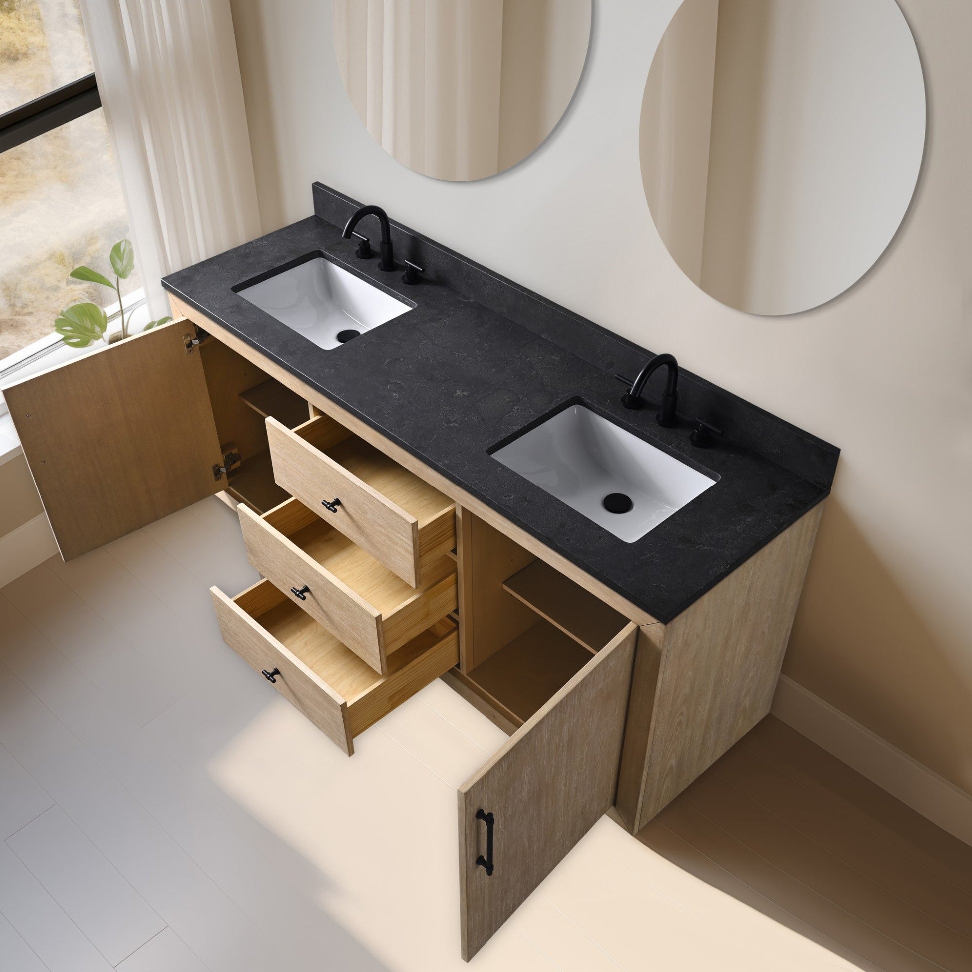 Light Wheat / Black Limestone