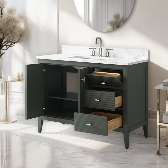 Linear Vintage Green / Brushed Nickel