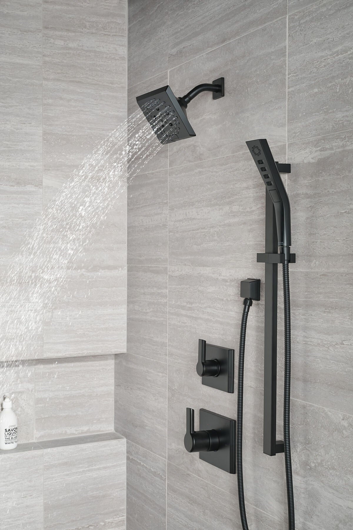 Delta Universal Showering Components H2Okinetic 3-Setting Slide Bar Hand Shower