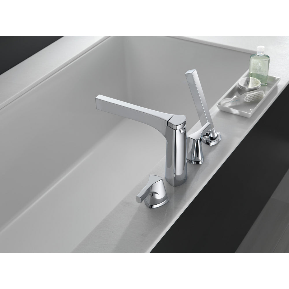 Delta Zura Roman Tub with Hand Shower Trim
