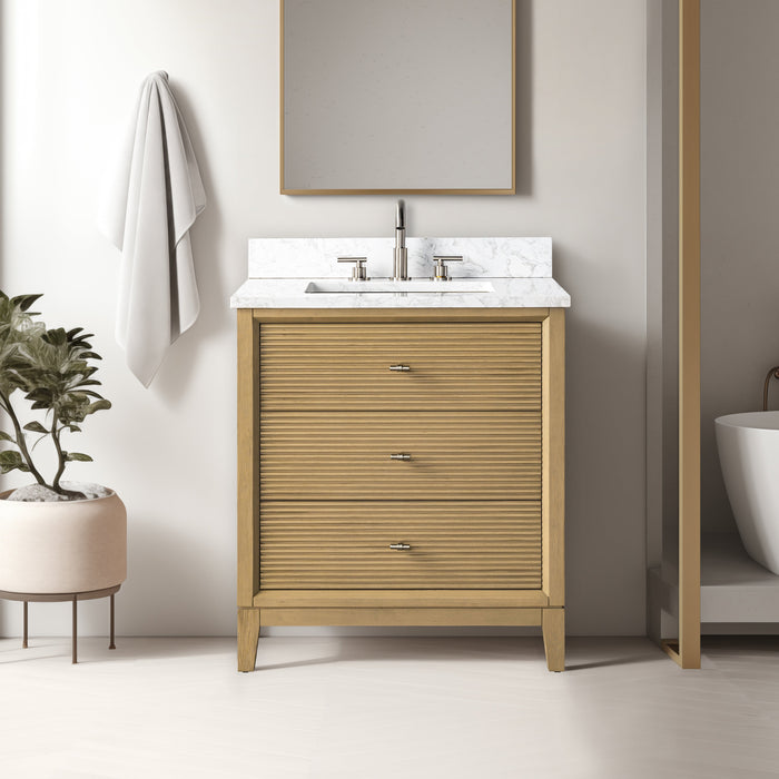 Linear Natural Oak / Brushed Nickel
