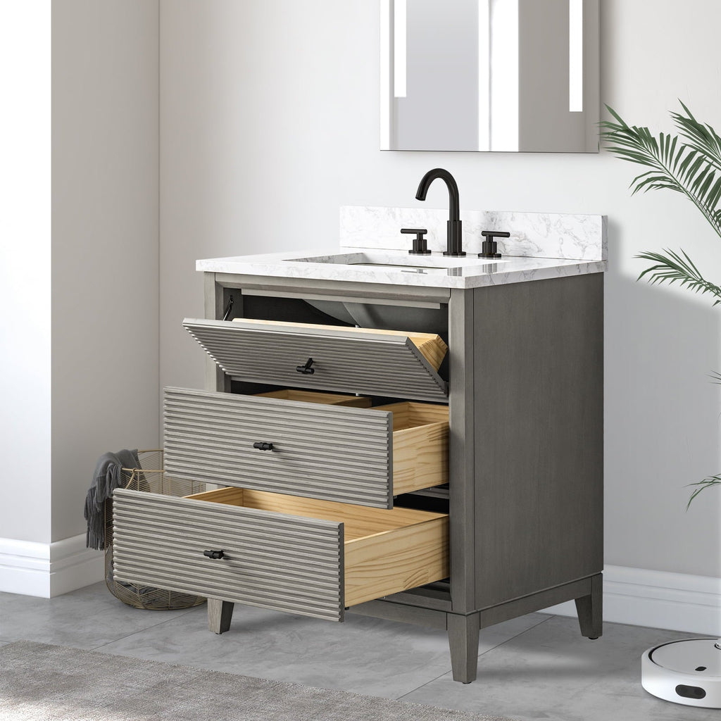 Linear Driftwood Gray / Matte Black