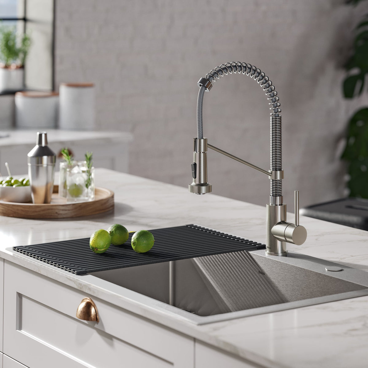 Stainless Steel / Chrome / Manual