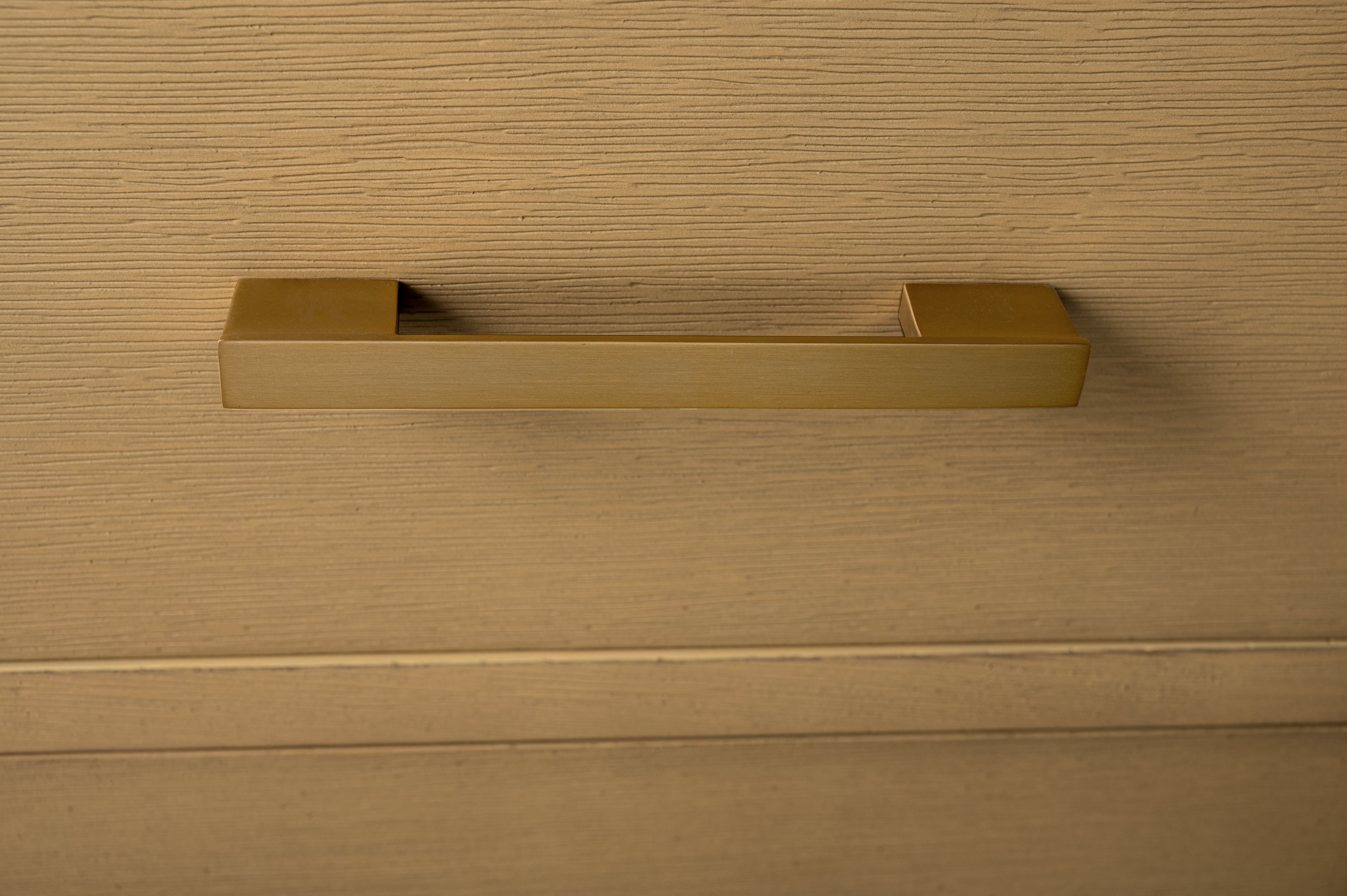 Natural Oak / Brushed Nickel