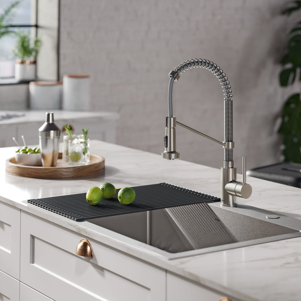 Spot Free Stainless Steel / Chrome / Manual