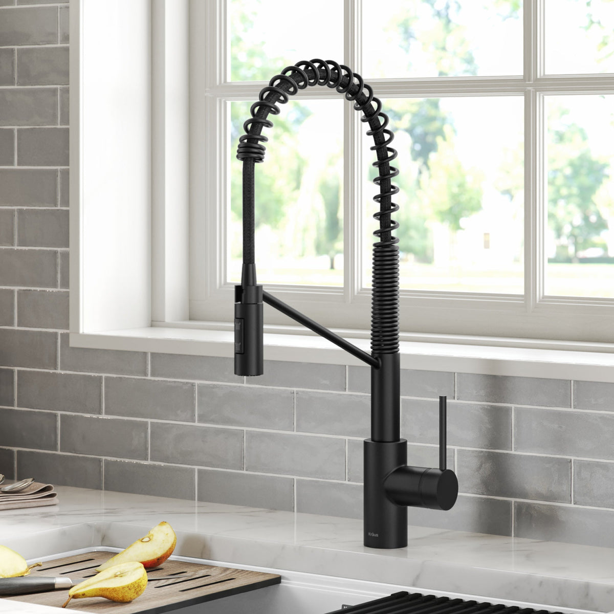 Matte Black / Touchless Sensor