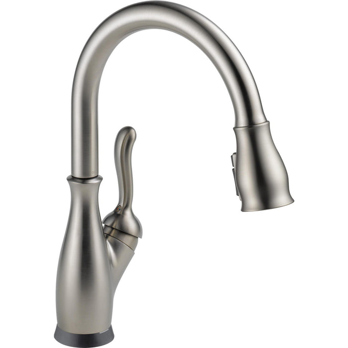 Delta Leland Single Handle Pull-Down Kitchen Faucet with Touch2O and ShieldSpray Technologies