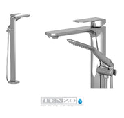 Quantum Freestanding Tub Filler (Chrome)